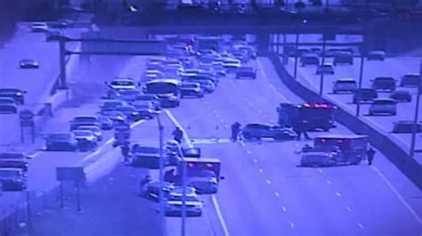 Northbound Southfield Freeway Reopened At Plymouth Road After Multi Vehicle Crash