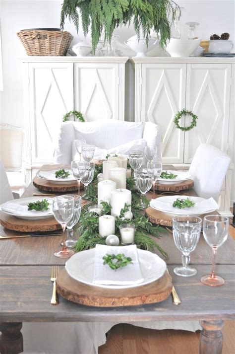 50 Festive Dining Table Decoration Ideas For Christmas