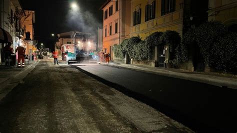 Lavori Al Via Lasfaltatura Notturna In Via Garibaldi