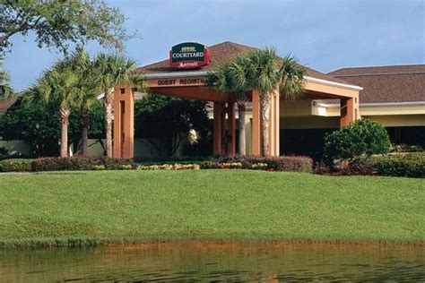 Courtyard by Marriott Orlando Lake Buena Vista at Vista Centre $84 ...