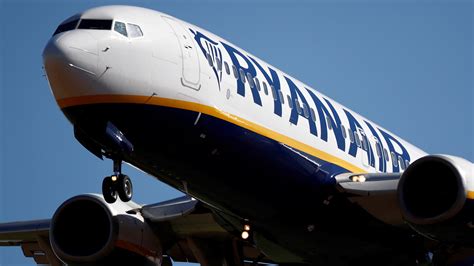 Ryanair Eleva A 250 Los Vuelos Cancelados Por La Huelga RTVE