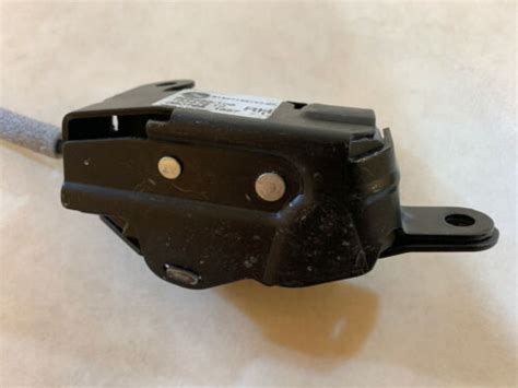 Bmw X E E Lci Oem Tailgate Boot Lid Lock Mechanism Rh