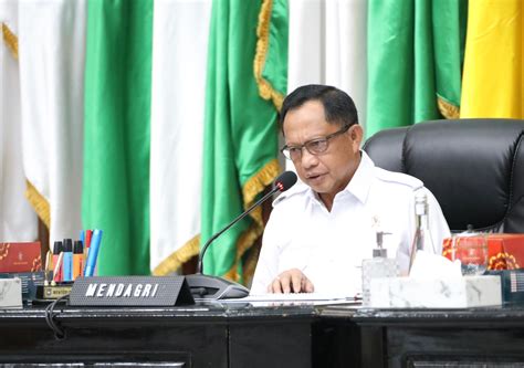 Mendagri Minta Harga Tiket Pesawat Dan Bus Tak Naik Ugal Ugalan Trenasia