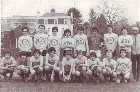 Photo De Classe Equipe Des Minimes Foot De 1979 Collège Germain