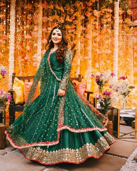 The Prettiest Deep Green Mehendi Lehengas We Spotted On Real Brides