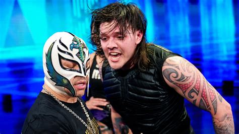 WWE Star Dominik Mysterio Explains Why He Won't Wear A Mask