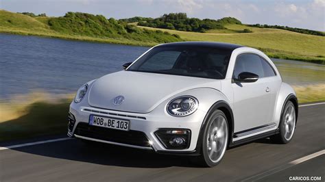 2017 Volkswagen Beetle Coupe Front Three Quarter