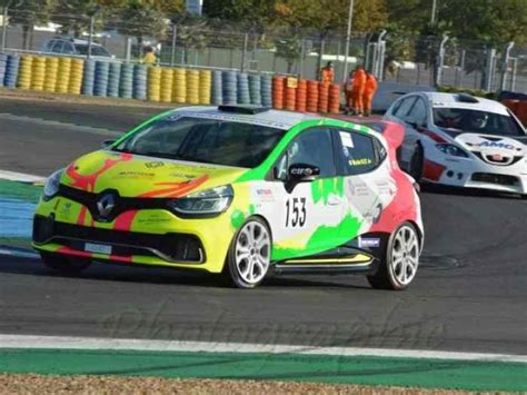 Clio Iv Cup Pi Ces Et Voitures De Course Vendre De Rallye Et