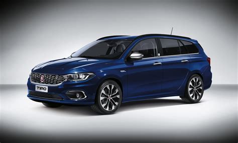 fiat tipo sw spazio  praticita  le famiglie megamodo