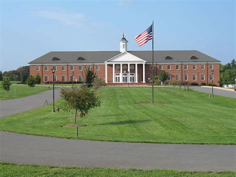 Patrick Henry College President Resigns Amid Board Disagreement ...