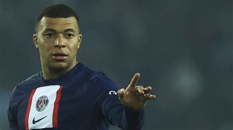 Lequipe Annonce Que Mbappé Va Signer Au Real Madrid