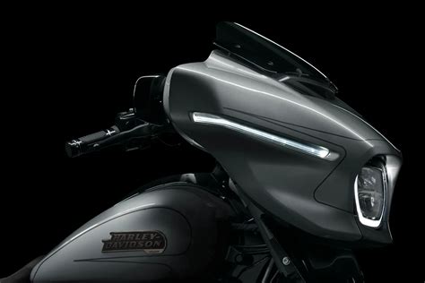 All New Cvo Road Glide Street Glide Book Now H D Florida Group