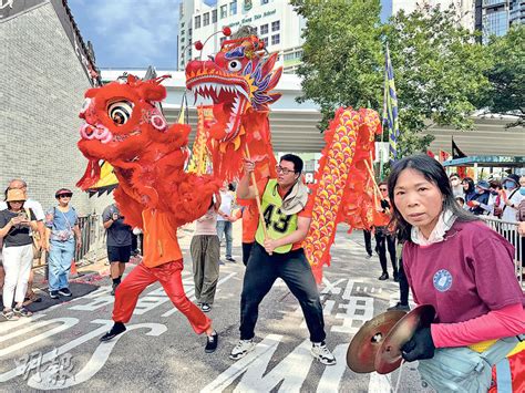 筲箕灣譚公誕舞龍 食肆稱生意升兩成 20240516 港聞 每日明報 明報新聞網