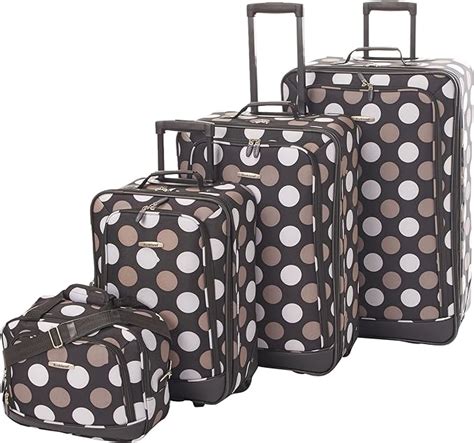 Rockland Escape 4 Piece Softside Upright Luggage Set