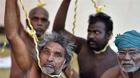 What Were The Means Tamil Nadu Farmers Protesting In Delhi Used To Get ...