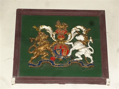 Essex Bulmer Royal Coat Of Arms Jmc4 Church Explorer Flickr