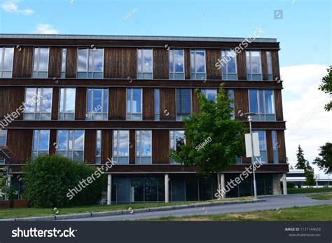 New Modern School Building Outdoor Exterior Stock Photo 1121144033 ...