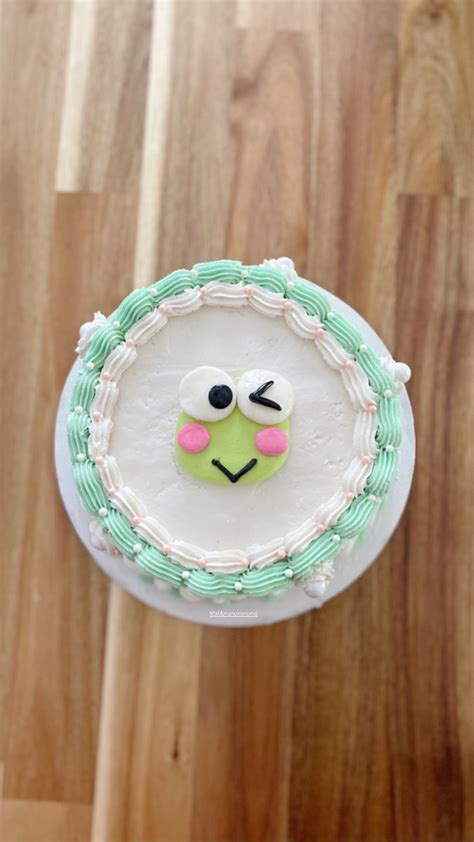 Keroppi Character Cake