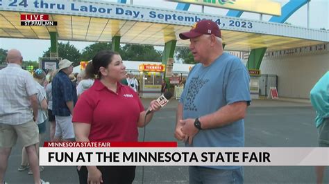 Gov Tim Walz Visits Opening Day Of Minnesota State Fair Abc 6 News