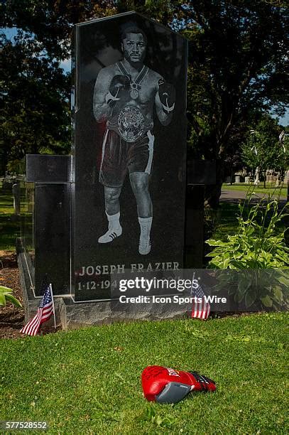 Ivy Hill Cemetery Photos and Premium High Res Pictures - Getty Images