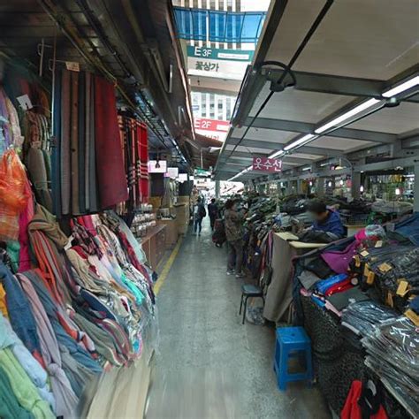 Namdaemun Market in Seoul, Republic of Korea - Virtual Globetrotting