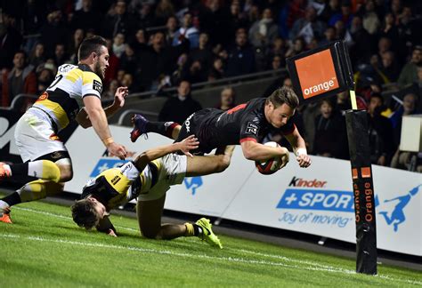 RUGBY TOP 14 Le LOU Fait Tomber Le Leader Rochelais