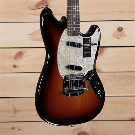 Fender American Performer Mustang - 3-Color Sunburst – Righteous Guitars