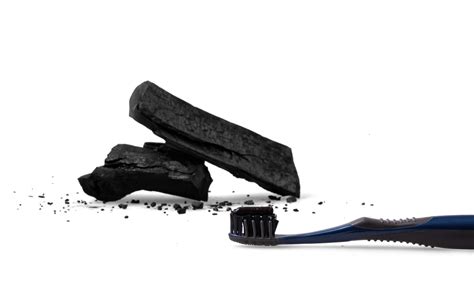 3D White Toothpaste: Does It Work? - Hunter Games Magazine