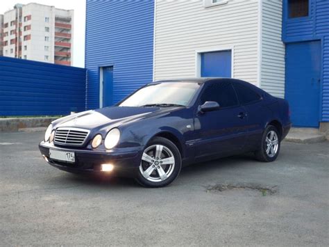 Mercedes Benz Clk Klasse Clk Kompressor Km Coupe Dane