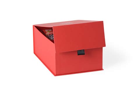 Magnet Closure Box With Ribbon Pull Via Aquaria