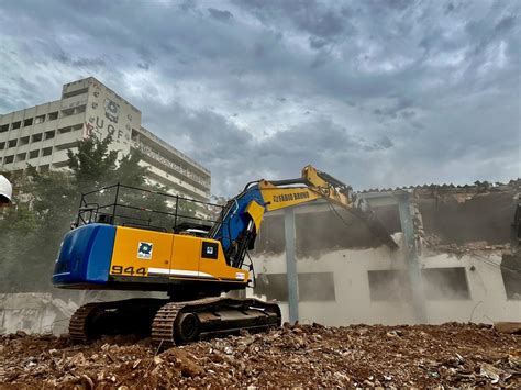 Demoli Es Marcam O In Cio Das Obras Do Parque Piedade Na Zona Norte