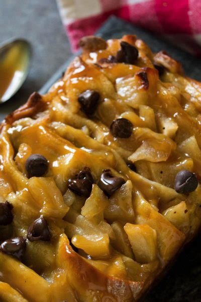 Caramel Apple Pull Apart Bread I Heart Recipes