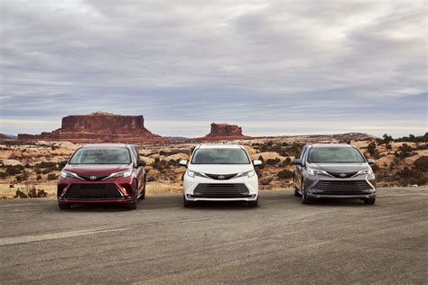 2021 Toyota Sienna Goes All Hybrid, And The New XSE Trim Offers A ...