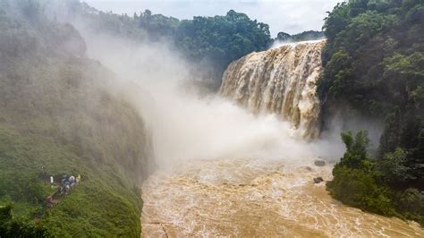 Huangguoshu Waterfall Reaches Record Breaking Flow In Cgtn