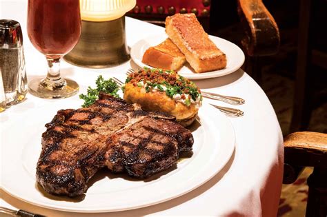 Best Steak Houses In Calgary Calgary S Best Restaurants 2021