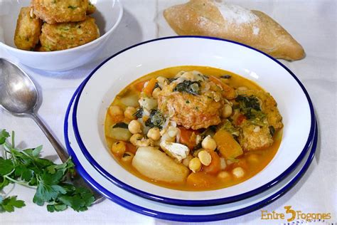 Potaje De Garbanzos Con Espinacas Y Bacalao