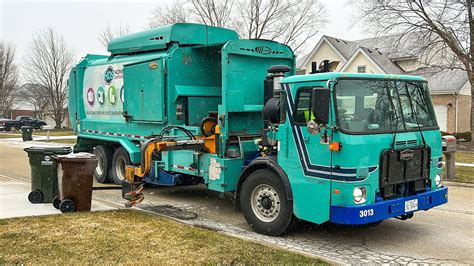 Homewood S Quick Autocar ACX Labrie Helping Hand Garbage Truck YouTube