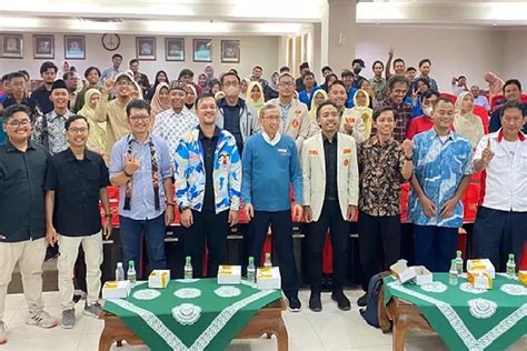 Pw Pemuda Muhammadiyah Diy Melaunching Program Di Balik Politik Apa