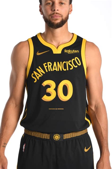 Warriors debut “City Edition” court, jersey honoring cable cars ...