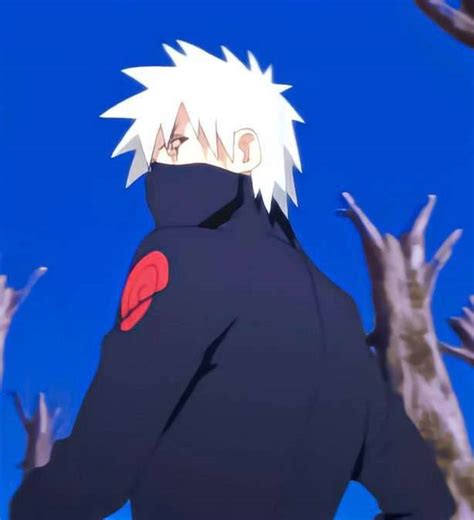 Remember the Kakashi vs Kakuzu and Hidan fight and how Kakashi kept ...