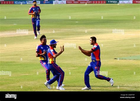 Karachi King Cricketers Are Celebrating The Wicket Of Multan Sultan