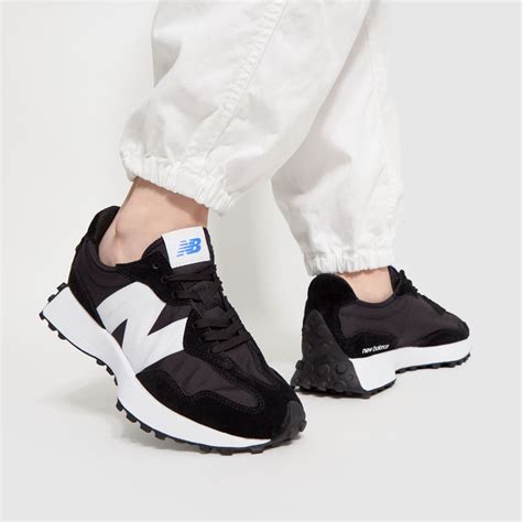 Womens Black White New Balance 327 Trainers Schuh