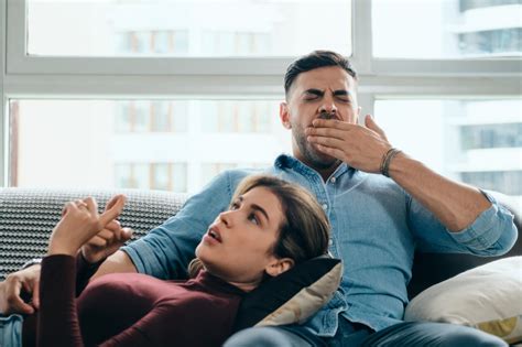 5 señales de que tu pareja está perdiendo interés en la relación