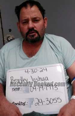 Recent Booking Mugshot For Joshua Adam Bradley In Sebastian County