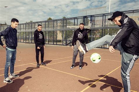 Onside Helpt Jongeren In Osdorp Hun Dromen Na Te Jagen Het Is Heel