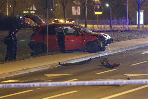 Velika Policijska Potjera U Zagrebu Zavr Ila Sudarom Hrt