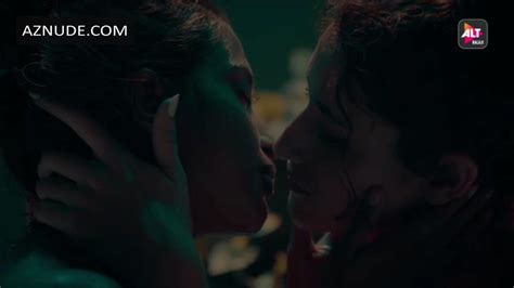 ARSHIYA ARSHI Nude AZNude