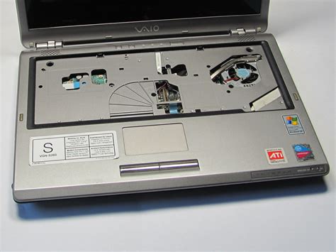 Sony Vaio VGN S260 Upper Casing Replacement IFixit Repair Guide