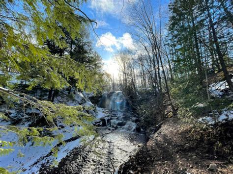 Hungarian Falls Michigan Cold Coast Travel