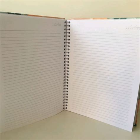 Caderno Luluca A Capa Dura Fls X Elo